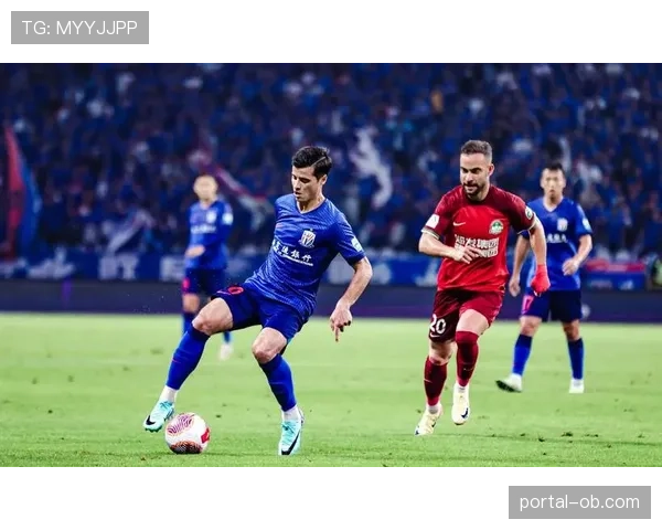 官方：巴黎圣日耳曼与年轻中场续约五年